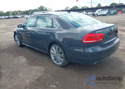 2014 Volkswagen Passat 1.8T Sport from USA, damaged, VIN 1VWBT7A38EC080264